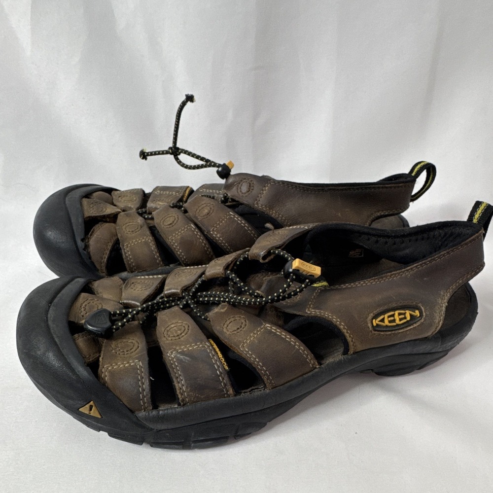 Keen Newport Leather Sandals Mens 10.5 Size (Tag Worn Out)Footbed Measures 11 In
